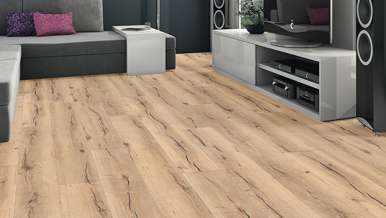 Ламинат Haro Tritty 100 Gran Via 4V Дуб Италика Крем 530693 2200×243×8 фото в интерьере Ламинат Haro Tritty 100 Gran Via 4V Дуб Италика Крем 530693 2200×243×8 фото в интерьере